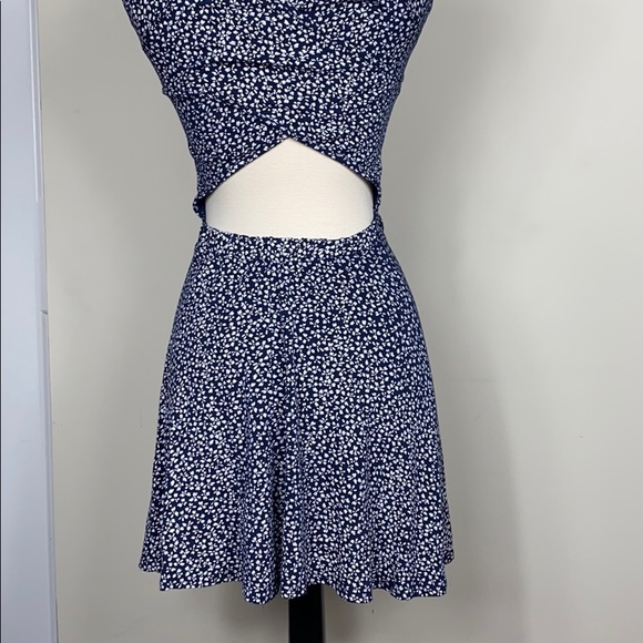 CLUB L ASOS skater floral cross back dress - Picture 7 of 16